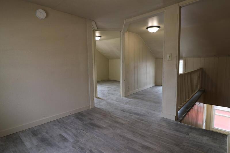 Apartment for rent at 423 Draper St #1 2, Kaukauna, WI 54130