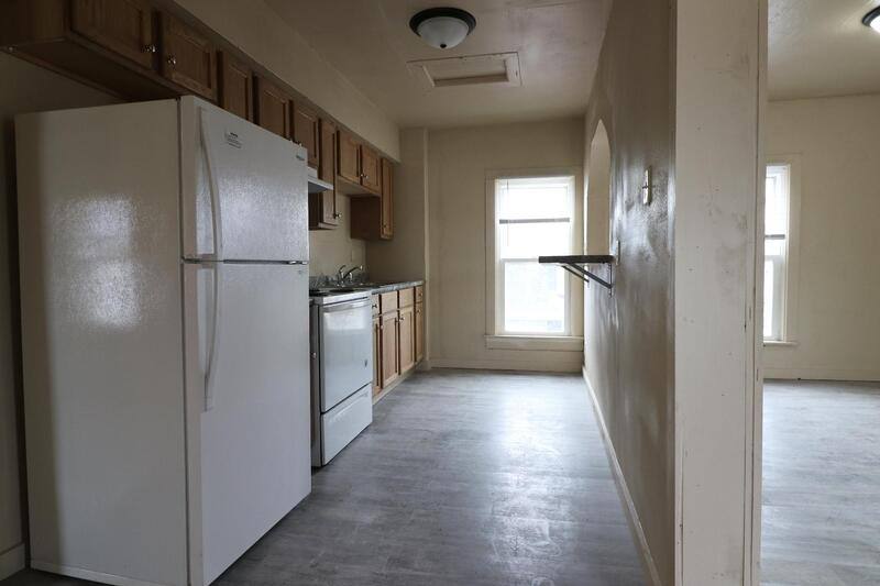 Apartment for rent at 423 Draper St #1 2, Kaukauna, WI 54130