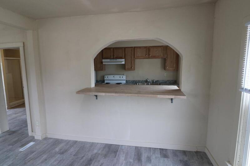 Apartment for rent at 423 Draper St #1 2, Kaukauna, WI 54130