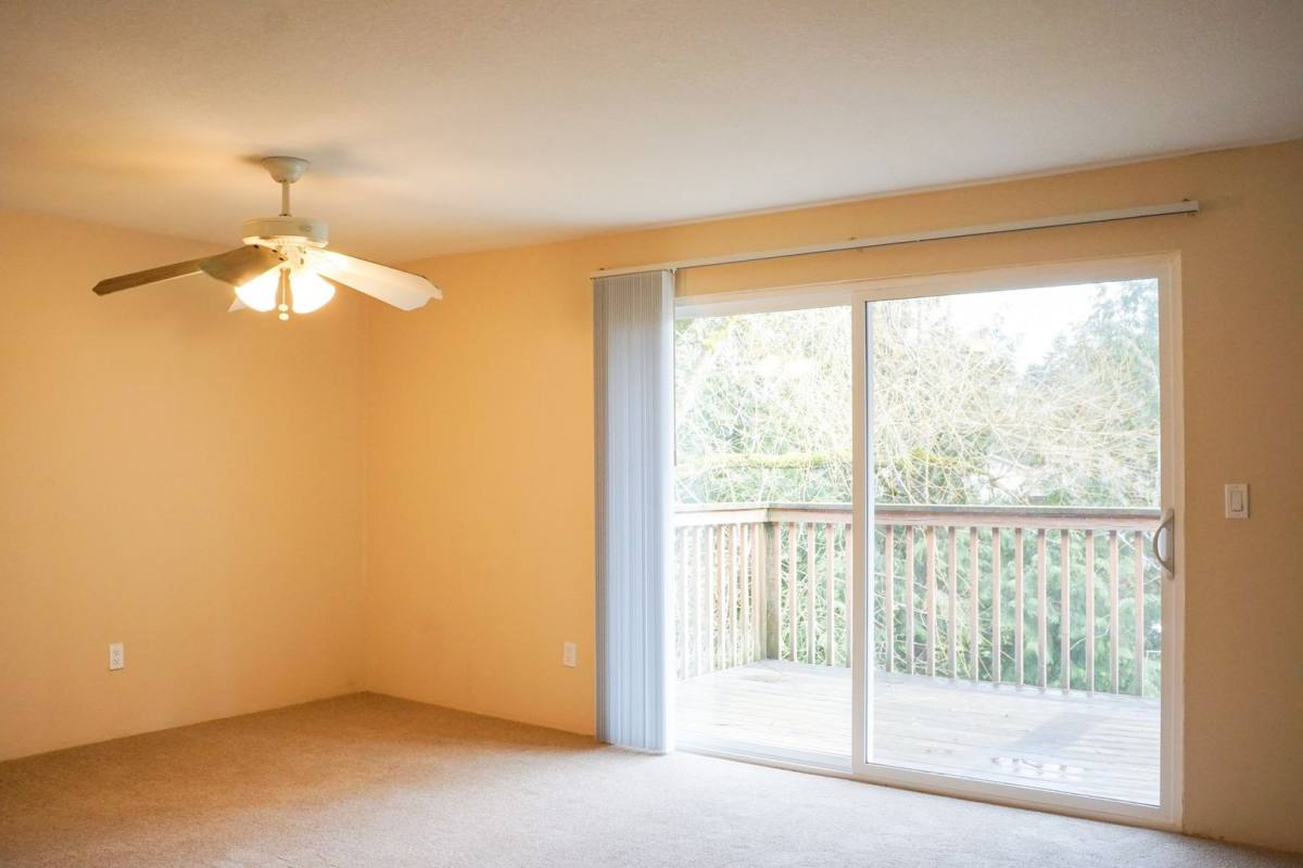 Apartment for rent at 2775 NE Division St, Gresham, OR 97030