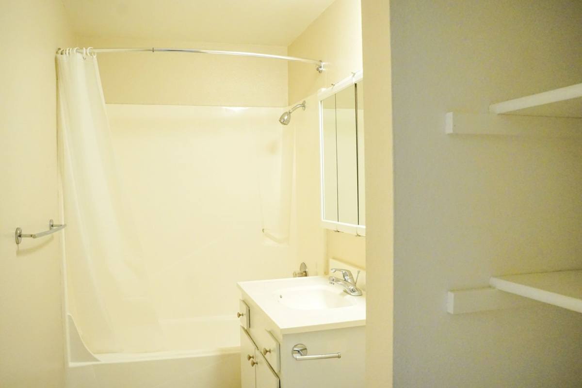 Apartment for rent at 2775 NE Division St, Gresham, OR 97030