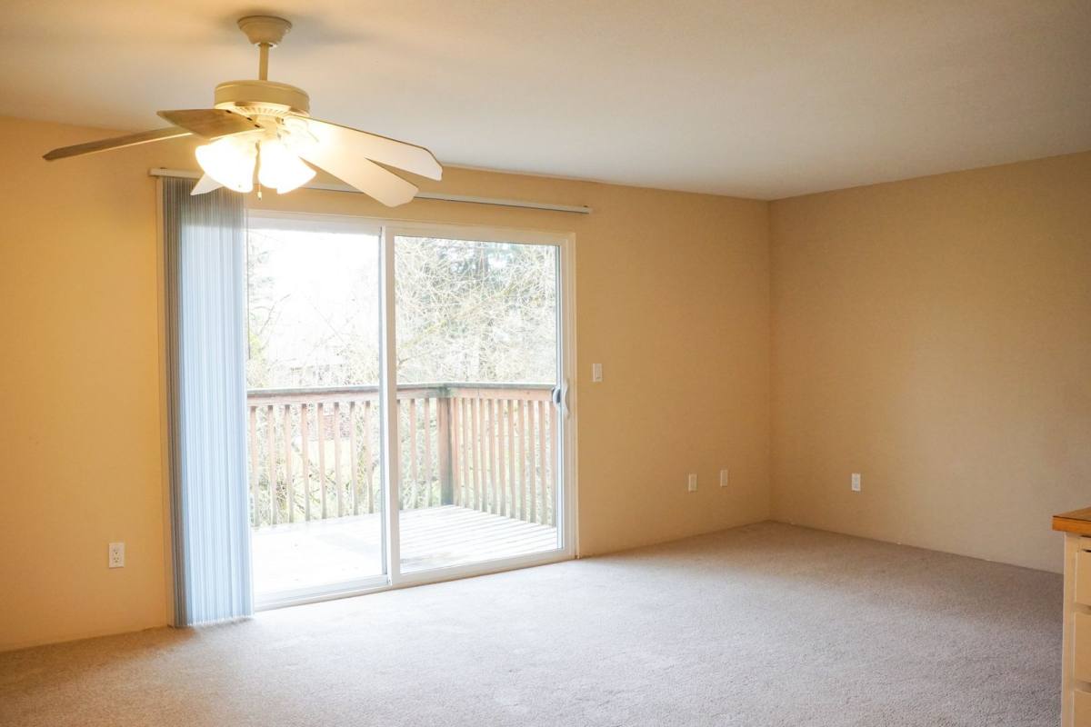 Apartment for rent at 2775 NE Division St, Gresham, OR 97030
