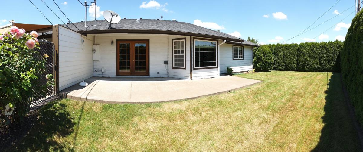 House for rent at 2022 16th Ave SE, Albany, OR 97322