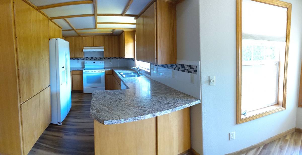 House for rent at 2022 16th Ave SE, Albany, OR 97322