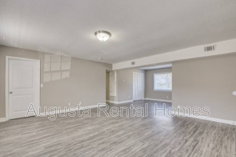 Apartment for rent at 2905 Arrowhead Dr #G1, Augusta, GA 30909