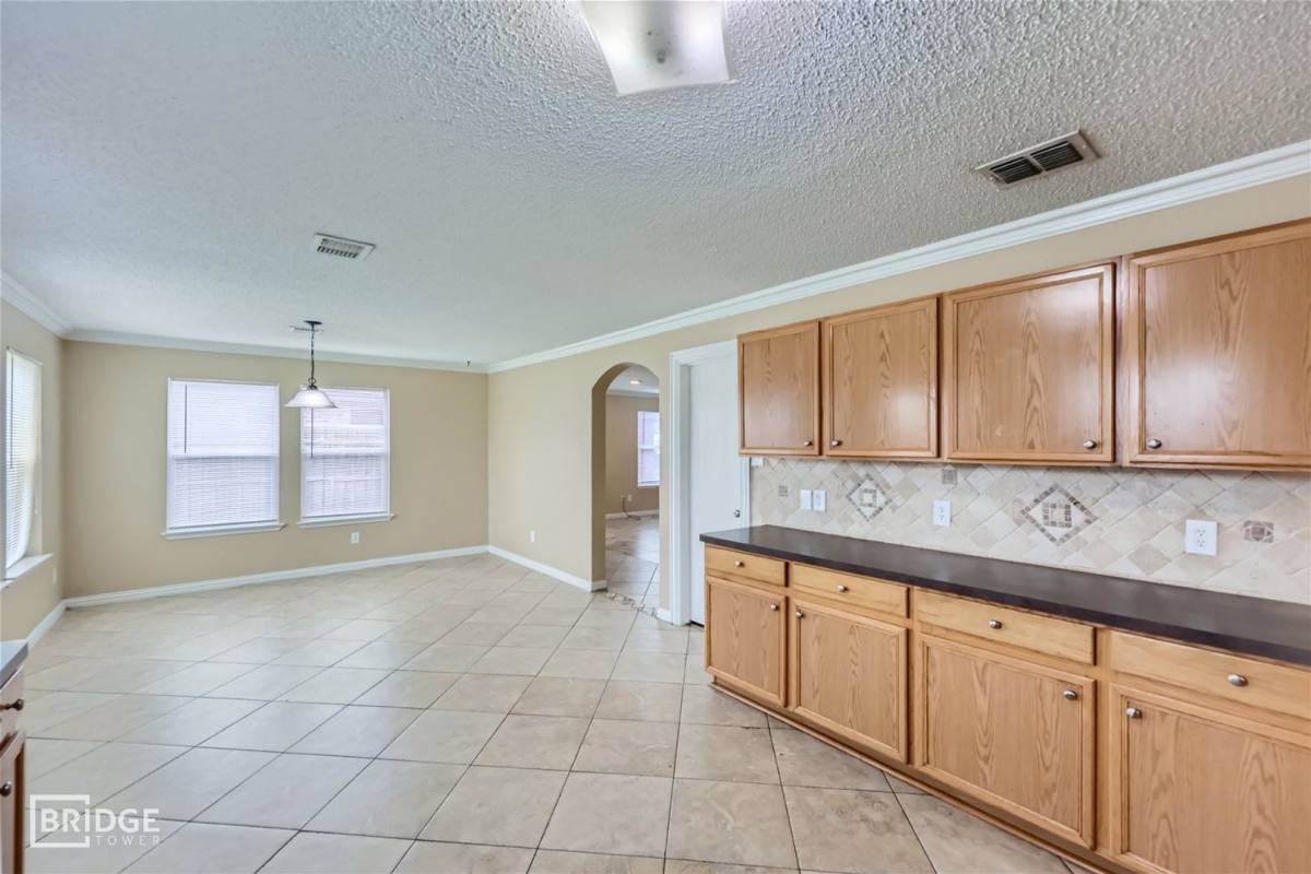 House for rent at 1621 Dragonback Pass, Frisco, TX 75036