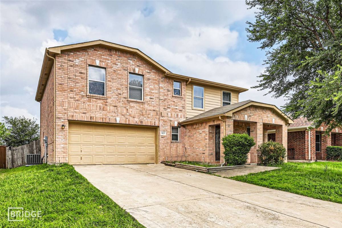 House for rent at 1621 Dragonback Pass, Frisco, TX 75036
