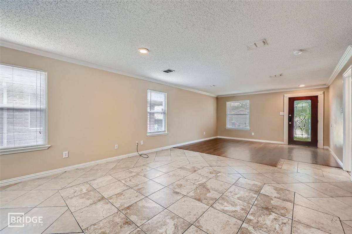 House for rent at 1621 Dragonback Pass, Frisco, TX 75036