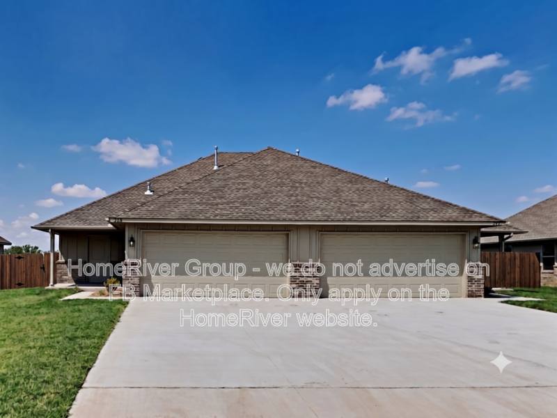 Apartment for rent at 515 N 5th St, Cashion, OK 73016