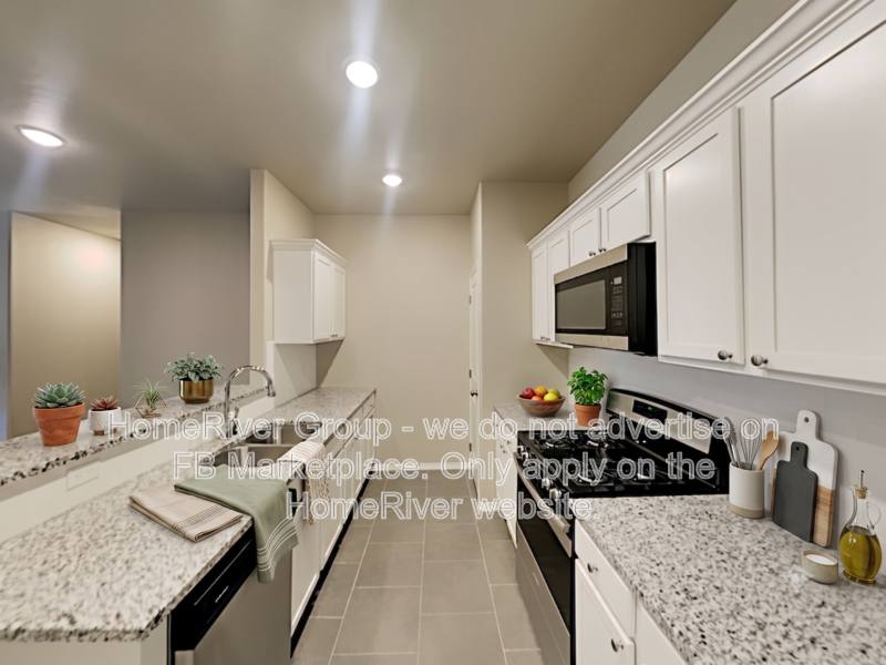 Apartment for rent at 515 N 5th St, Cashion, OK 73016