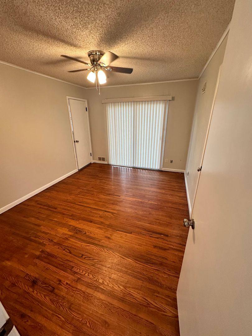 House for rent at 3915 E 38th St, Tulsa, OK 74135