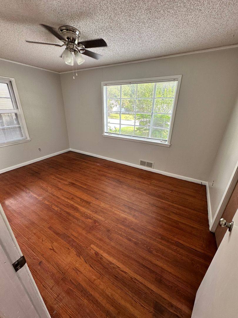 House for rent at 3915 E 38th St, Tulsa, OK 74135