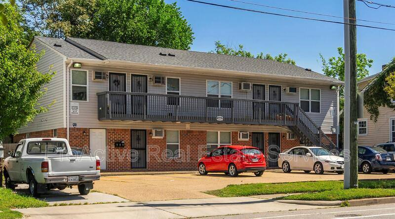 Apartment for rent at 812 W 27th St #1, Norfolk, VA 23517