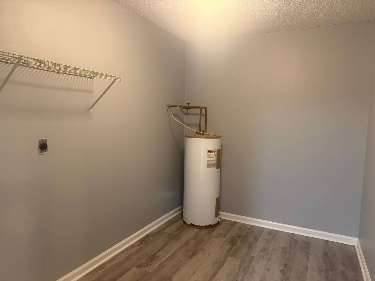 Apartment for rent at 2313 Friar Tuck Lane, Albany, GA 31707