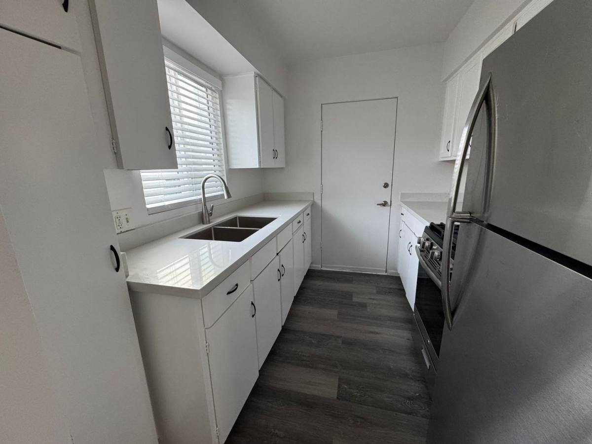 Apartment for rent at 320-330 W Medlock Dr, Phoenix, AZ 85013