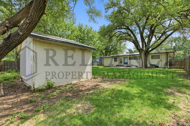 House for rent at 1415 N Prairie Lane, Derby, KS 67037