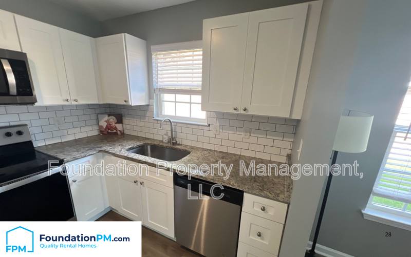House for rent at 5684 Crievewood Dr, Memphis, TN 38135