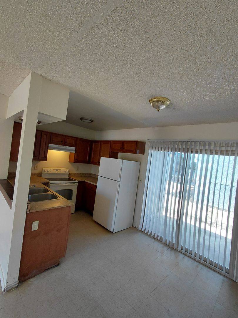 Apartment for rent at 1301 E Drexel Rd, Tucson, AZ 85706