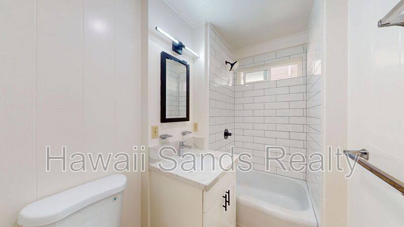 Apartment for rent at 2128 Gertz Lane #C, Honolulu, HI 96819