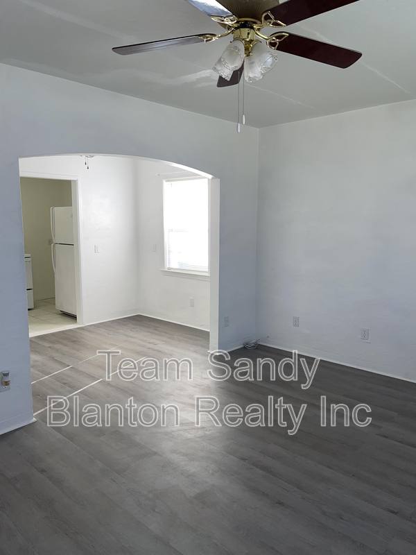 House for rent at 122 Brandon Ave, Pensacola, FL 32507