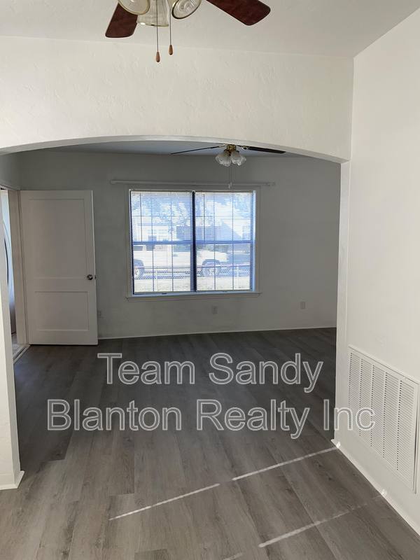 House for rent at 122 Brandon Ave, Pensacola, FL 32507