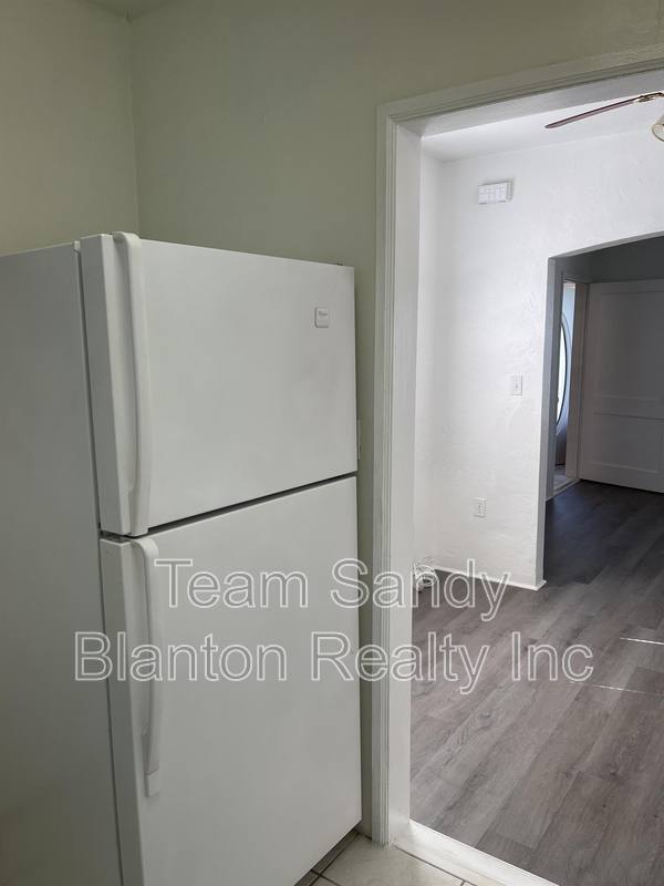 House for rent at 122 Brandon Ave, Pensacola, FL 32507