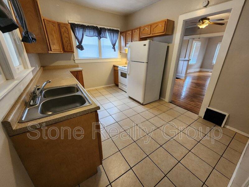 House for rent at 1811 S 10th St, Terre Haute, IN 47802
