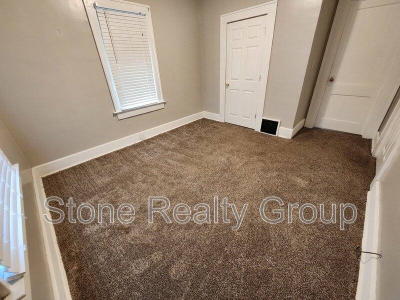 House for rent at 1811 S 10th St, Terre Haute, IN 47802