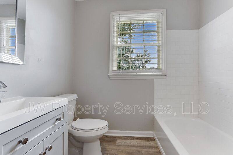 House for rent at 1540 Richland Rd, New Orleans, LA 70114