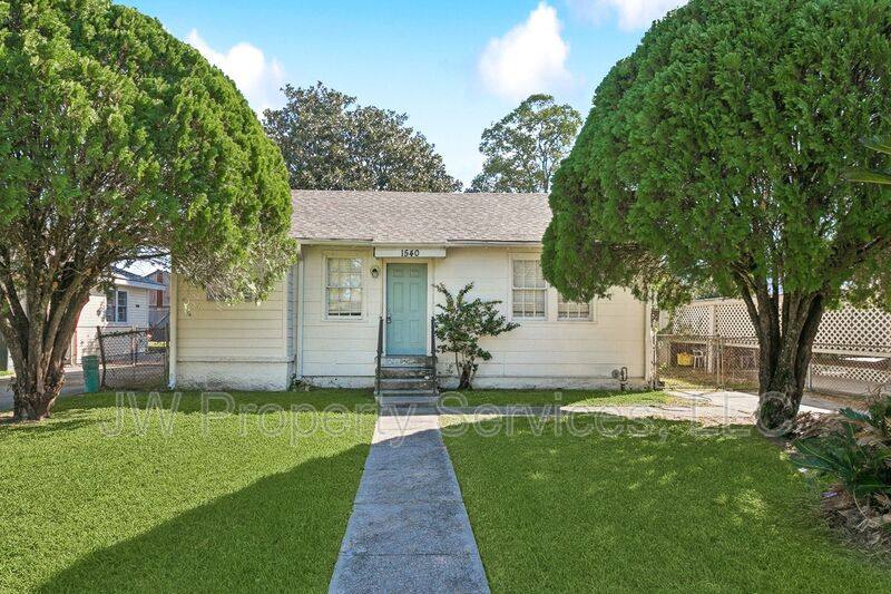 House for rent at 1540 Richland Rd, New Orleans, LA 70114