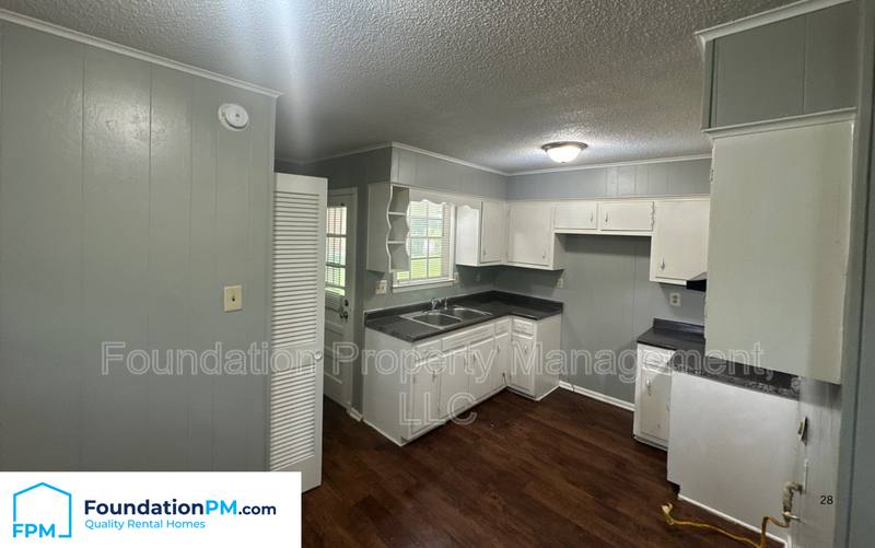 House for rent at 4295 Riche Rd, Memphis, TN 38128