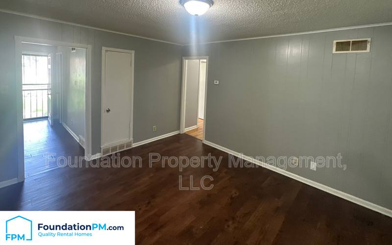 House for rent at 4295 Riche Rd, Memphis, TN 38128