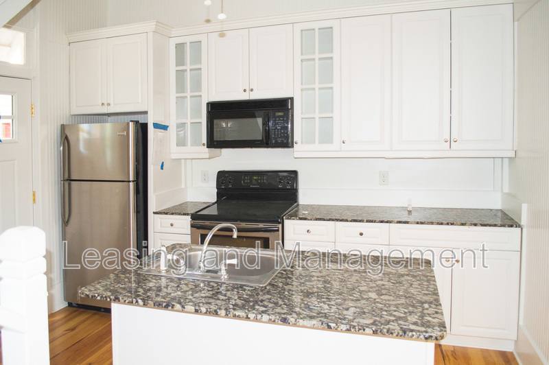 Condo for rent at 123 Wentworth St #C, Charleston, SC 29401