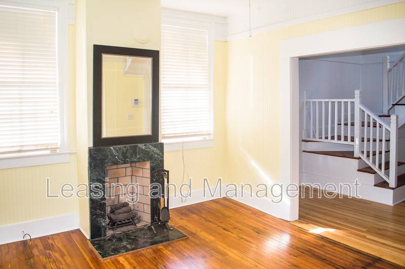 Condo for rent at 123 Wentworth St #C, Charleston, SC 29401