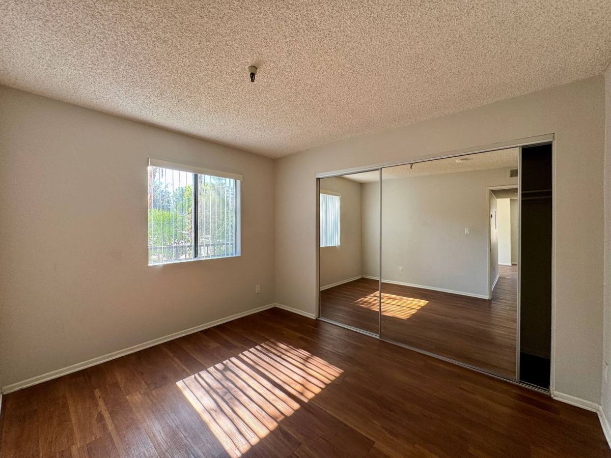Apartment for rent at 987 E Del Mar Blvd, Pasadena, CA 91106