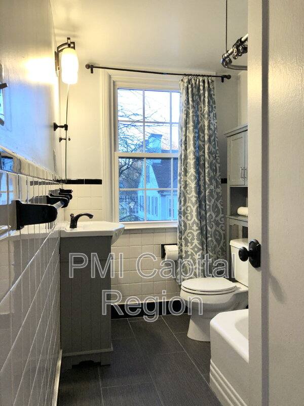 Condo for rent at 2211 Washington Ave #203, Silver Spring, MD 20910