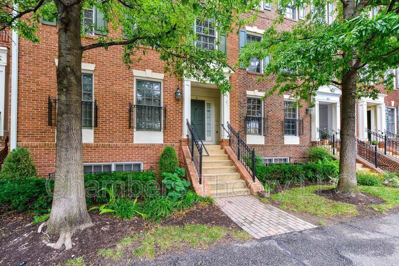 Townhouse for rent at 705 Massey Lane #B, Alexandria, VA 22314