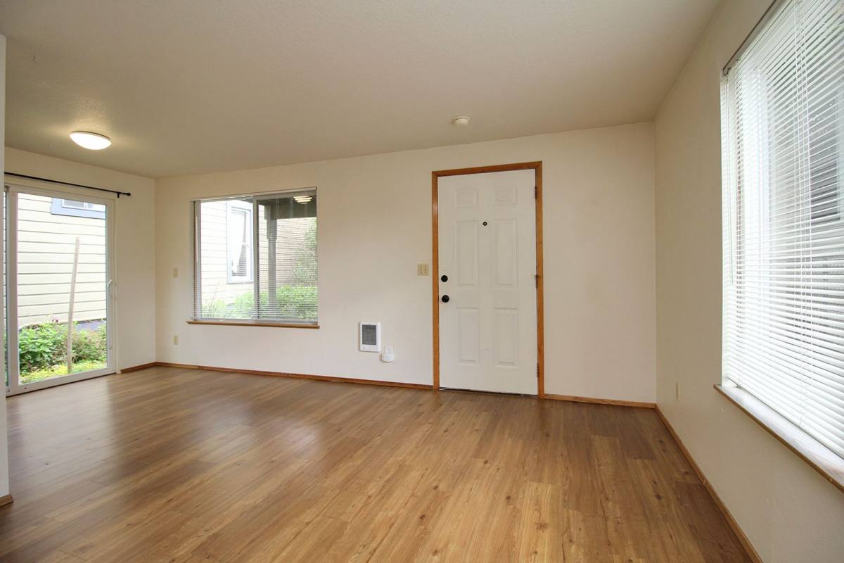 Apartment for rent at 548 NE Tillamook St, Portland, OR 97212