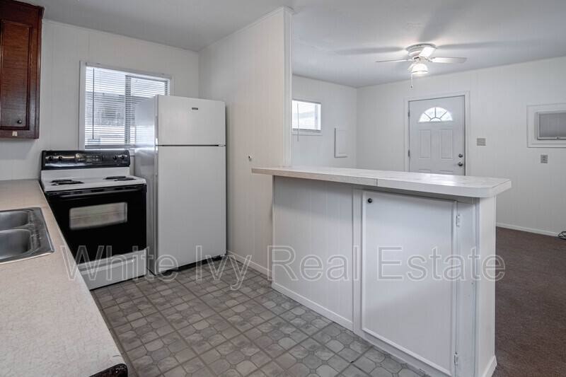House for rent at 137 Lee Lane, Trinity, TX 75862
