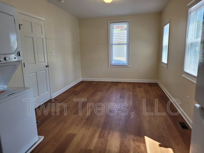 Apartment for rent at 5948 Main St #2, Mount Jackson, VA 22842