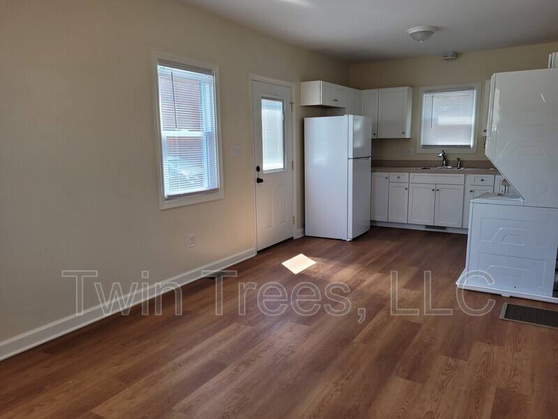 Apartment for rent at 5948 Main St #2, Mount Jackson, VA 22842