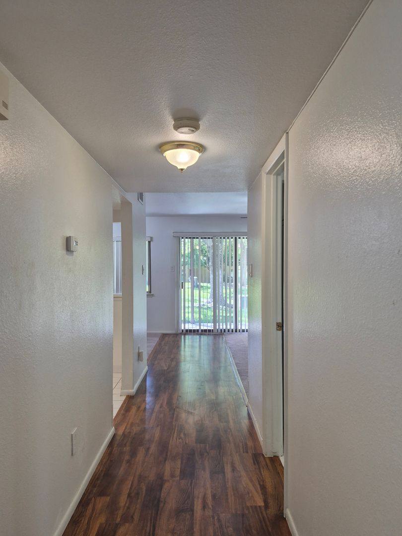 Apartment for rent at 925 Country Club Dr SE #C, Rio Rancho, NM 87124