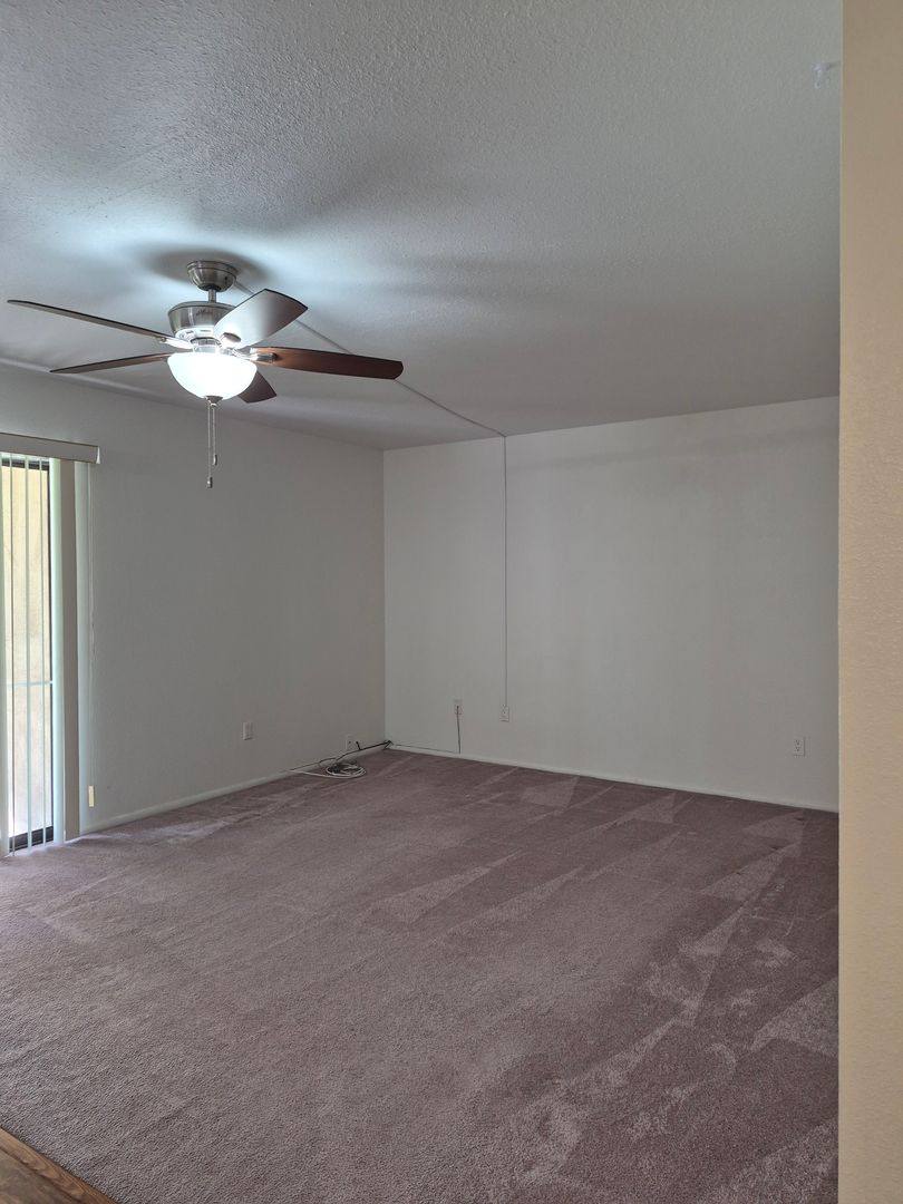 Apartment for rent at 925 Country Club Dr SE #C, Rio Rancho, NM 87124