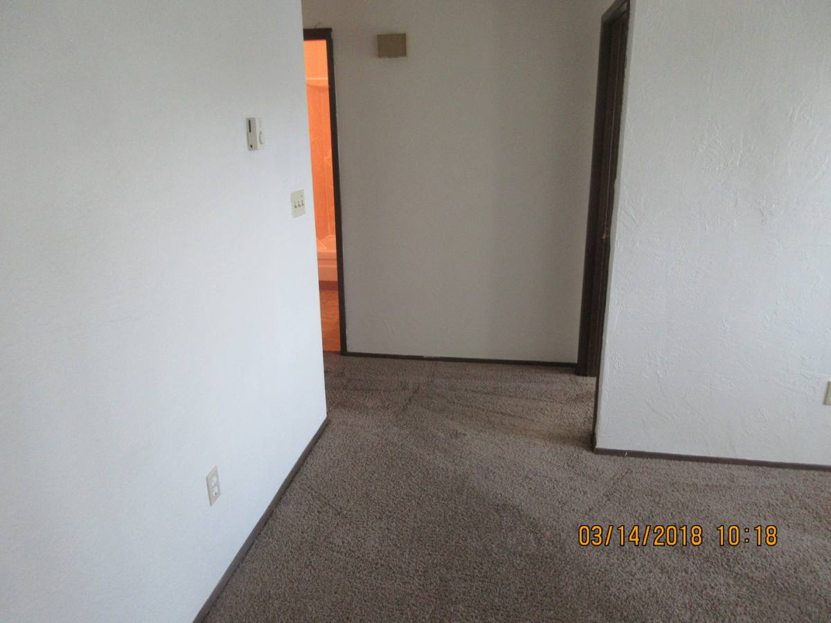 Apartment for rent at 950 NW Sycamore Ave, Corvallis, OR 97330