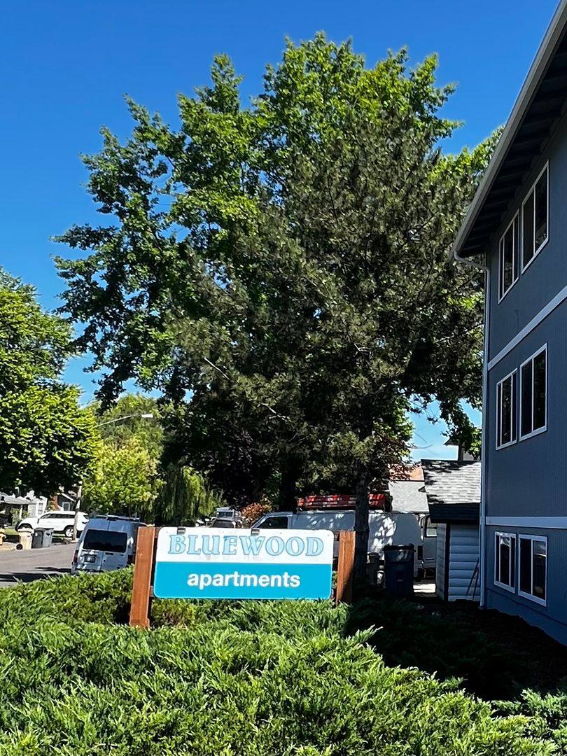 Apartment for rent at 950 NW Sycamore Ave, Corvallis, OR 97330