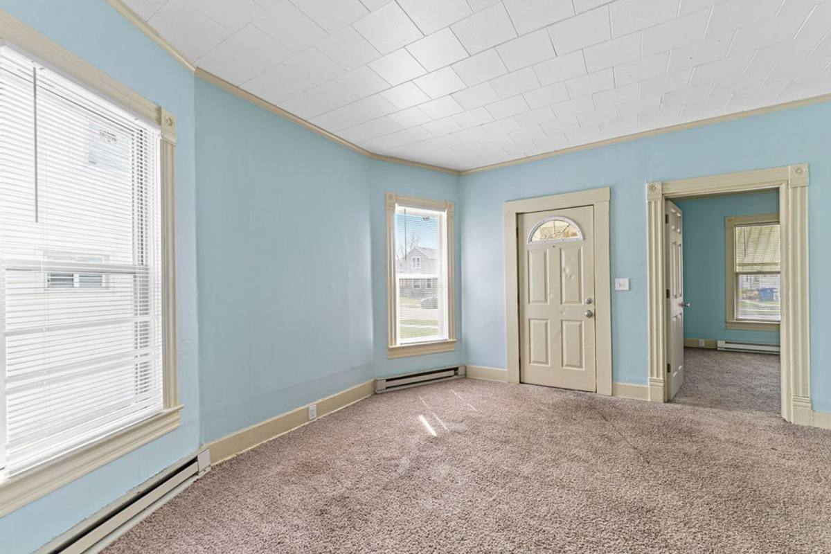 Apartment for rent at 1014 Wright St, Oshkosh, WI 54901