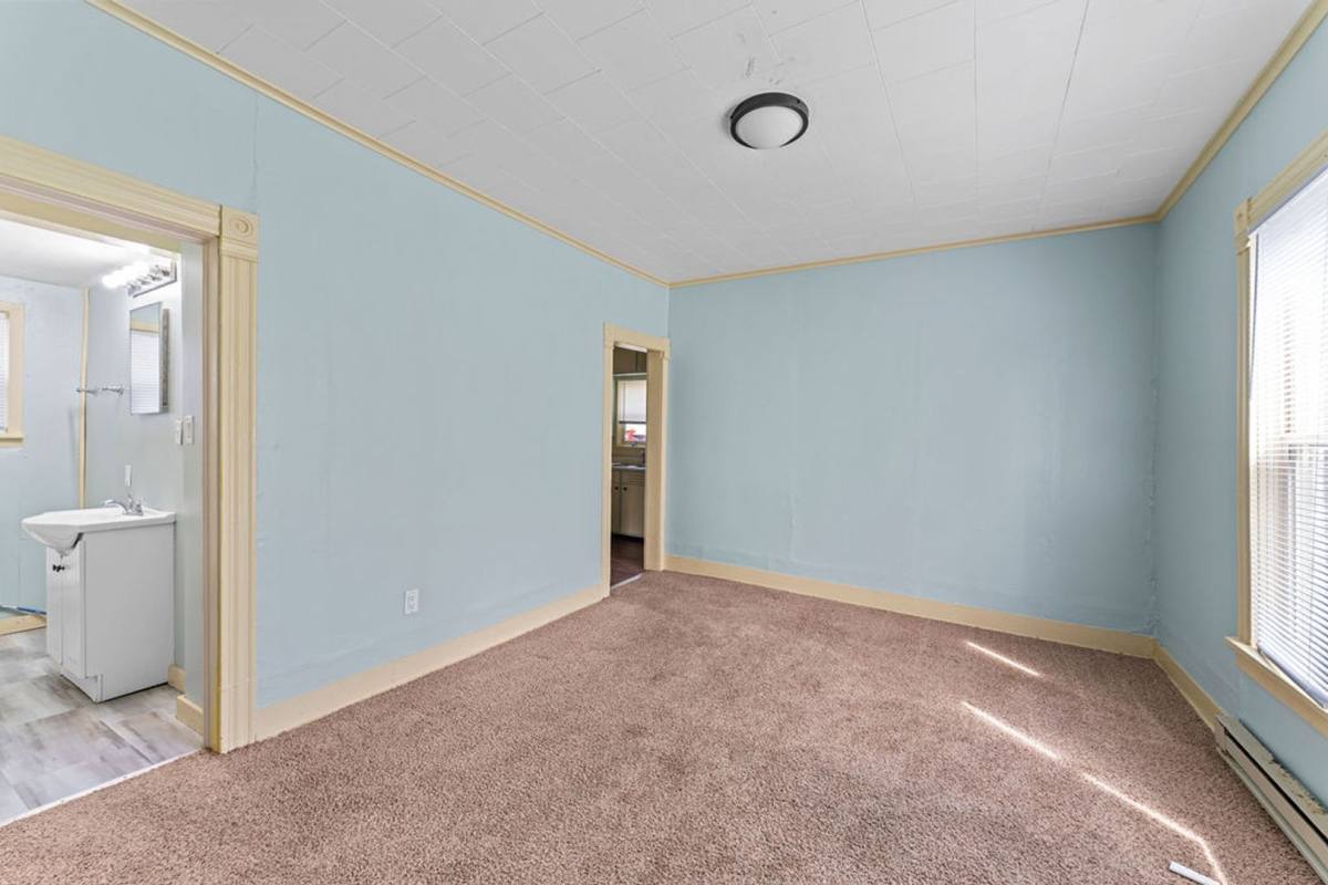 Apartment for rent at 1014 Wright St, Oshkosh, WI 54901