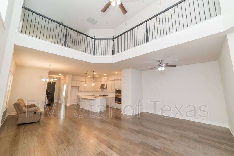 House for rent at 6836 Prompton Bend, Irving, TX 75063