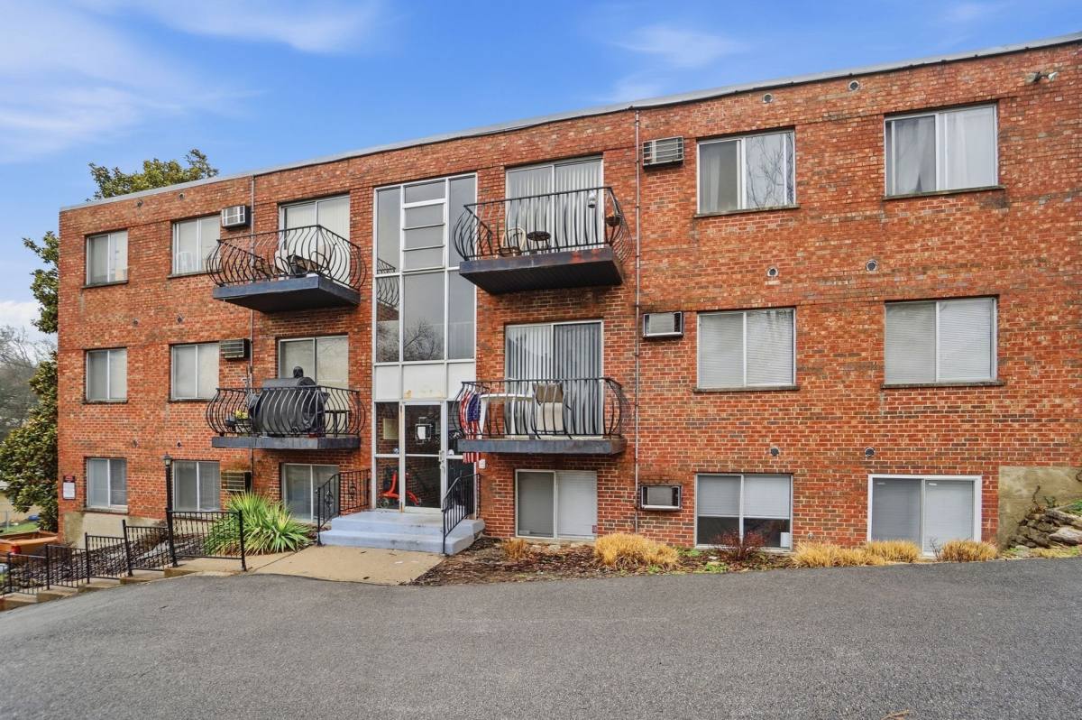 Apartment for rent at 808 Harris Ave, Cincinnati, OH 45205