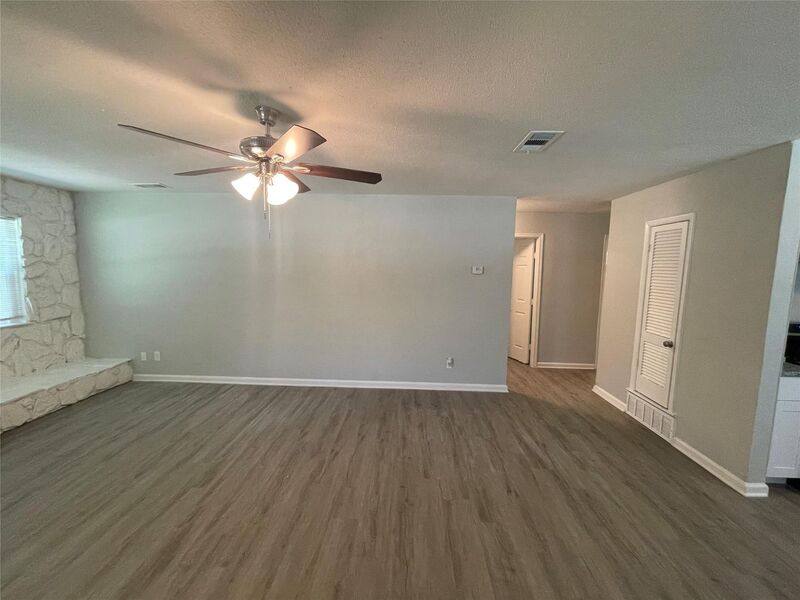 House for rent at 5748 Bowling Dr, Fort Worth, TX 76148